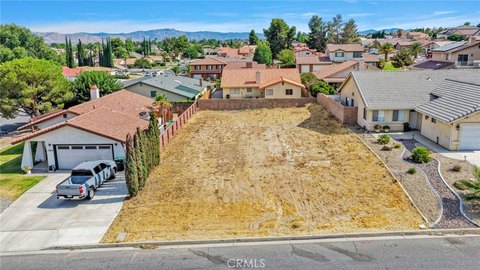 LAND - Victorville, CA