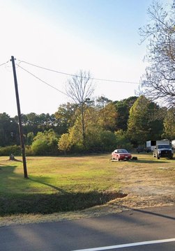 Spacious Lot off Main Street