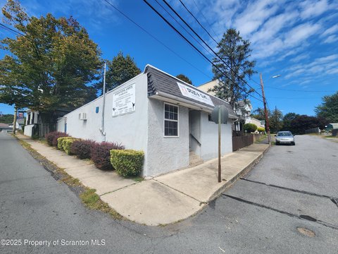 Versatile Commercial Space in Scranton