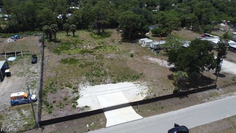 Spacious Land in North Fort Myers