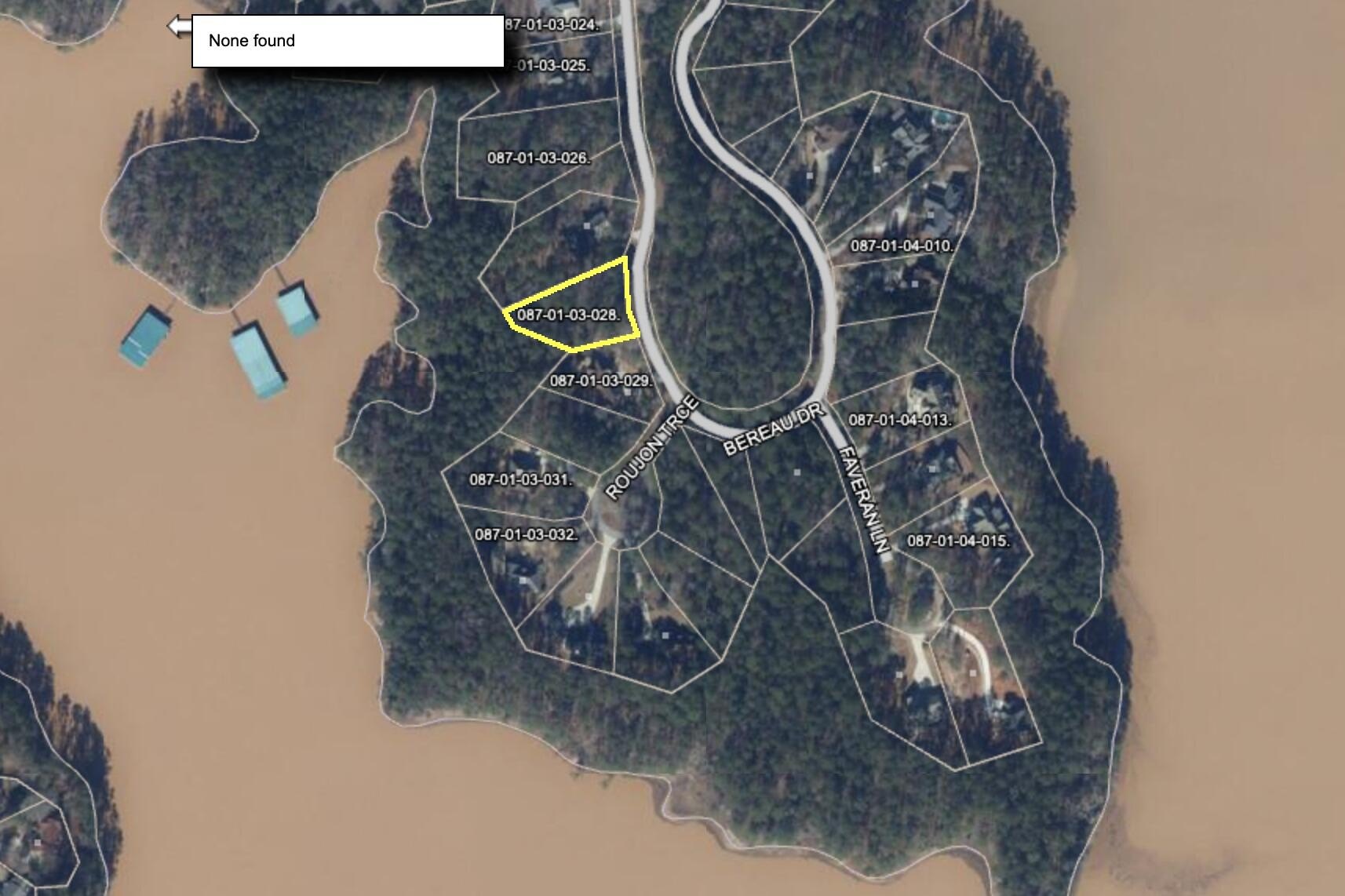 Lakefront Lot in Savannah Lakes
