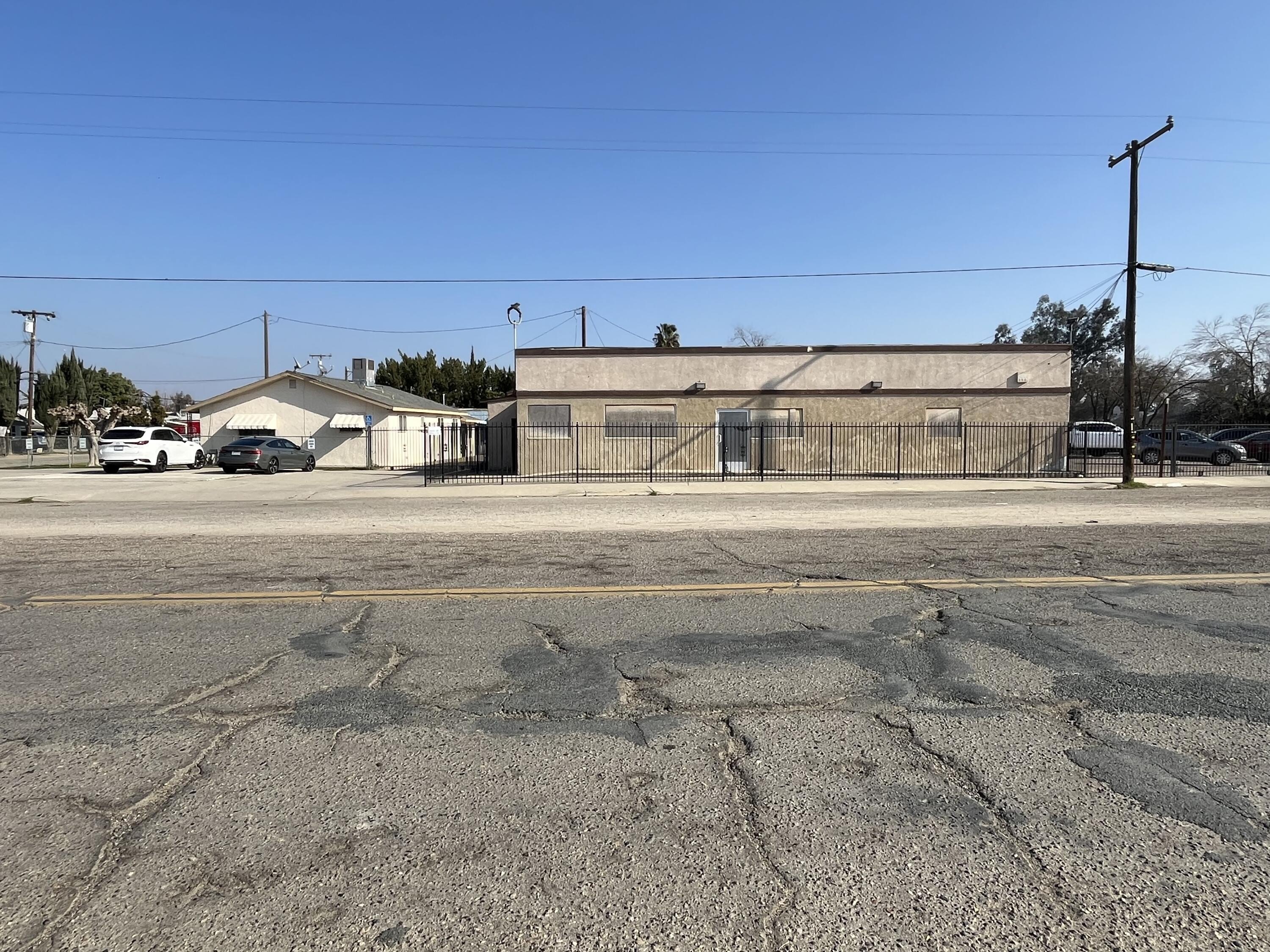 Mixed-Use Property in Earlimart, CA