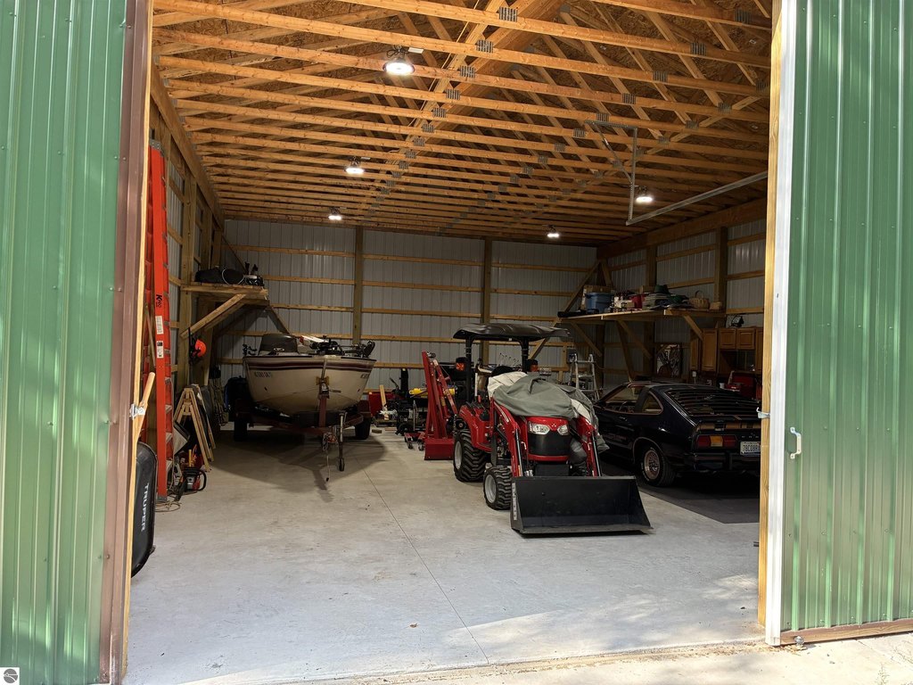 Picture 4