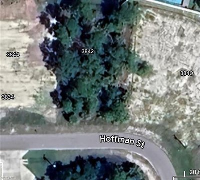 Residential Land in Fort Myers