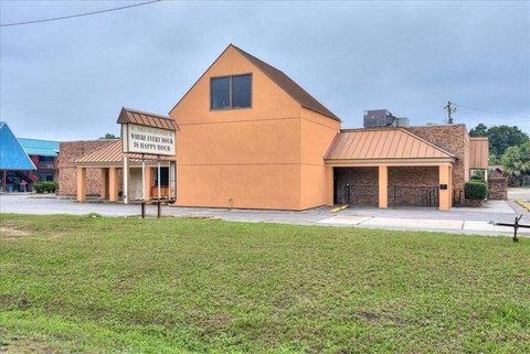 Versatile Commercial Space in Augusta