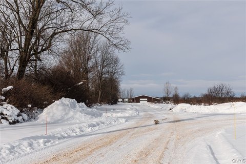 Evans Mills Land with Shop