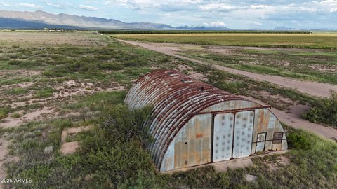 Land, Elfrida, AZ