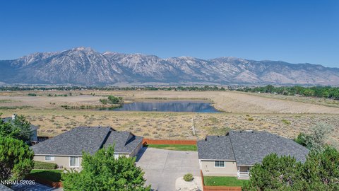 Four-Unit Quadplex with Mountain Views