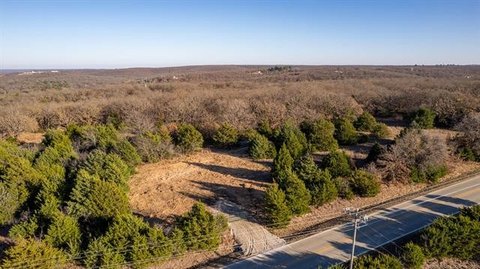 Wooded Land Near Keystone Park