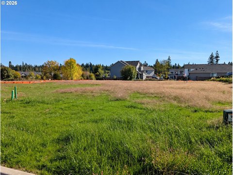 Land, BattleGround, WA