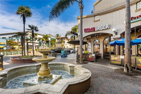 Established Restaurant Business in Huntington Beach