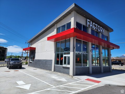 Clearfield Retail Opportunity on State