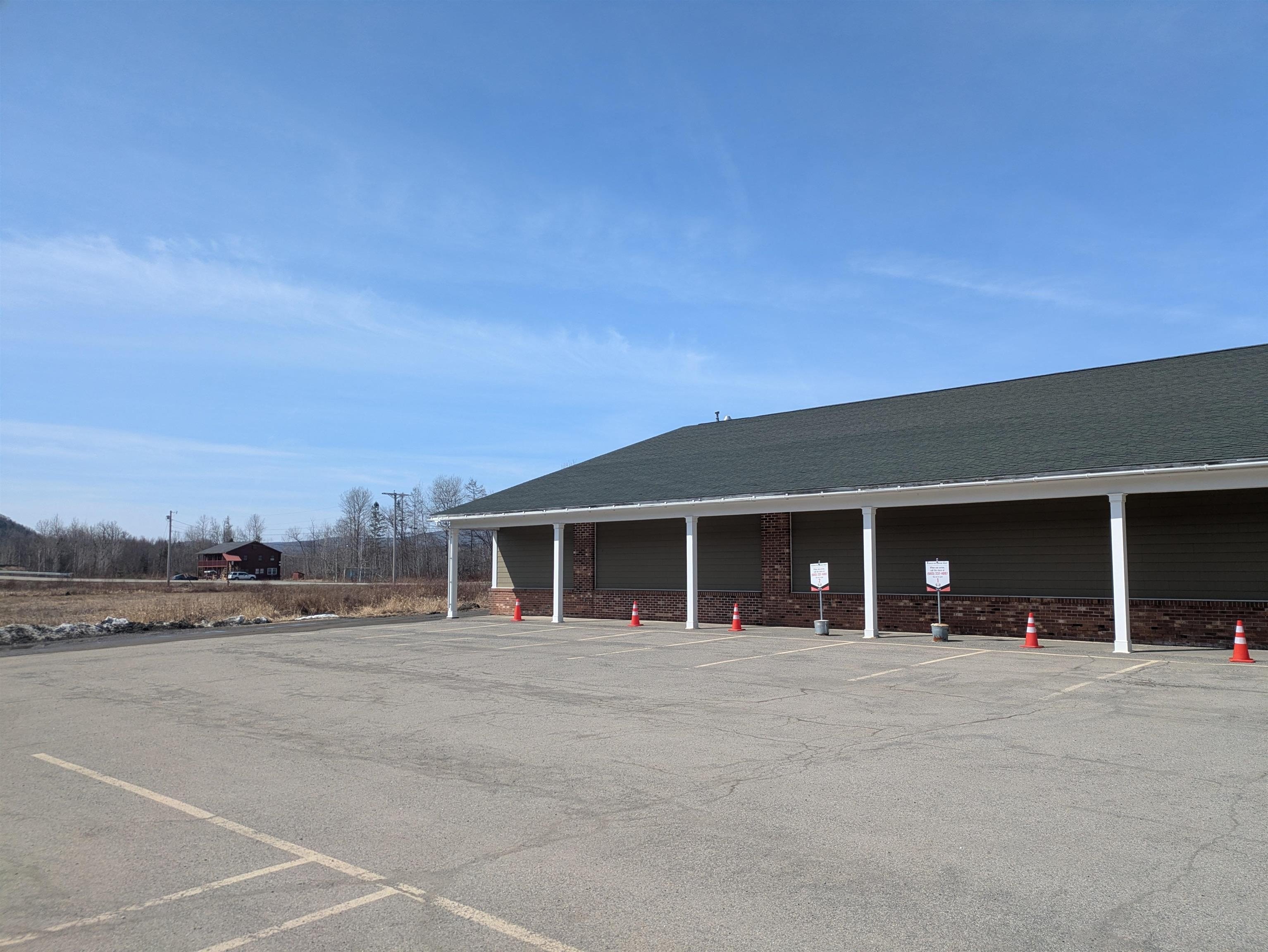 Commercial Space in High-Traffic Location