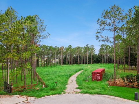 Land, CLERMONT, FL