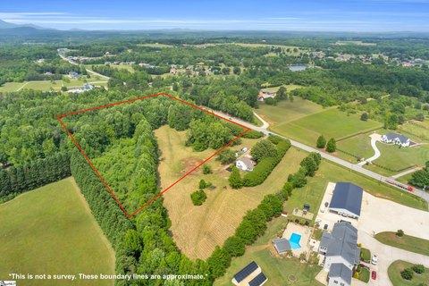 Unrestricted Land in Landrum, SC
