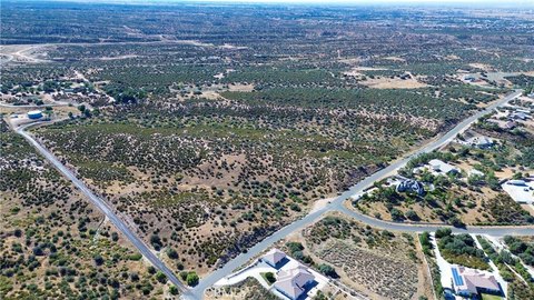 LAND - Oak Hills, CA