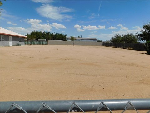 Land, Victorville, CA