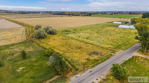 Rigby, ID Acreage with Water