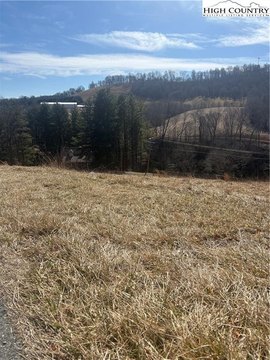 Residential Lot in Alleghany Manor