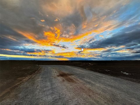 Land, Bowie, TX