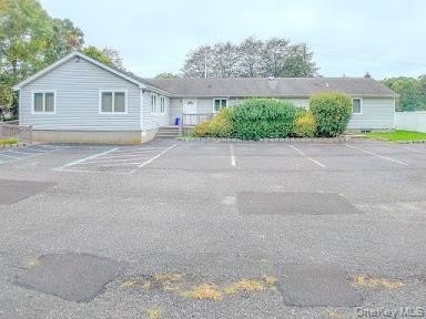 Commercial Space in Shirley, NY