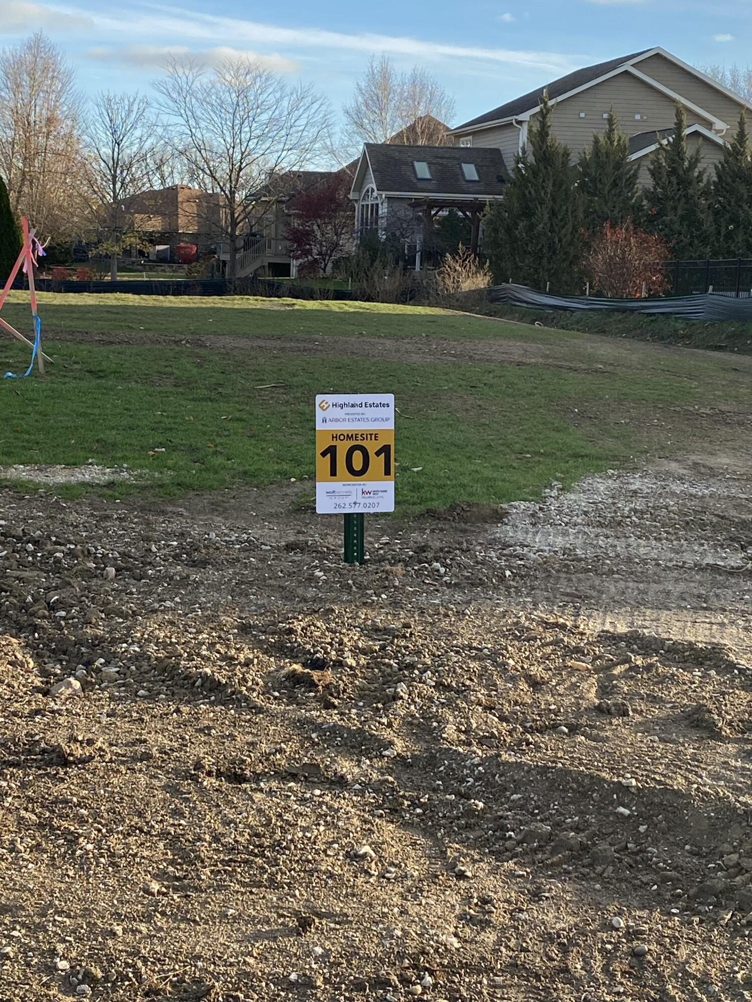 Residential Lot in Highland Estate
