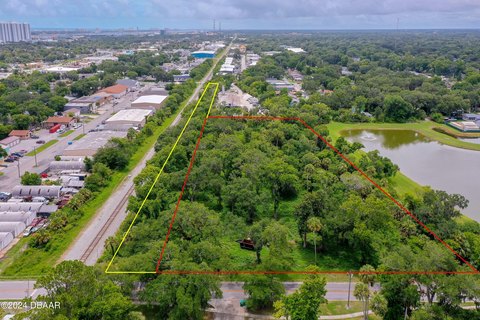 Commercial Land in Daytona Beach
