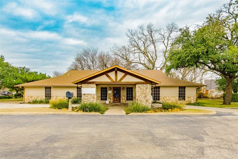 Standalone Medical Office Building