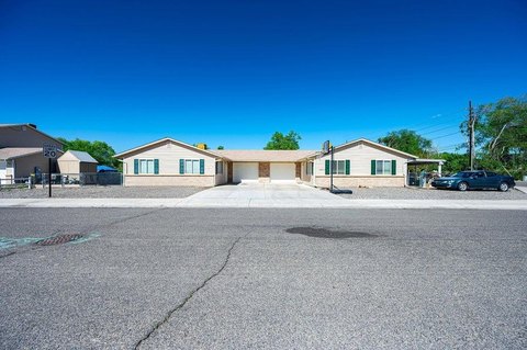 Spacious Duplex with Income Potential
