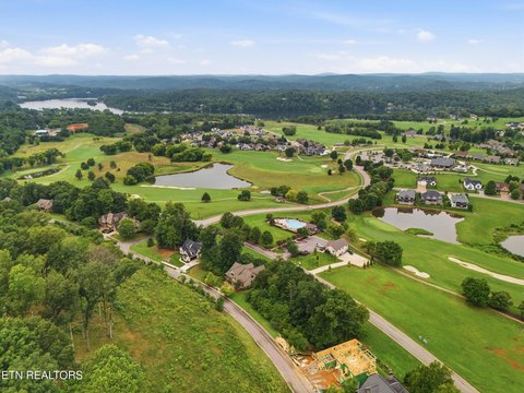 LAND - Loudon, TN