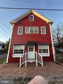 Historic Oxford Hall Retail/Office Space