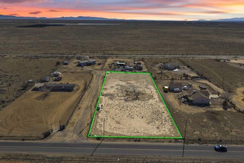 Land, Los Lunas, NM