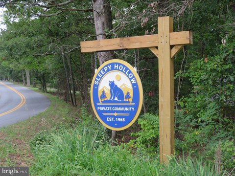Land, HEDGESVILLE, WV