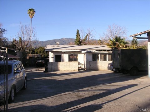 Auto Repair Shop and Car Lot