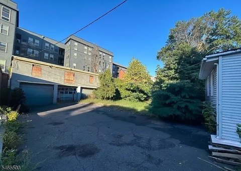 Mixed-Use Property with Garage