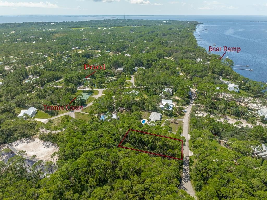 Eastpoint, FL Waterfront Land