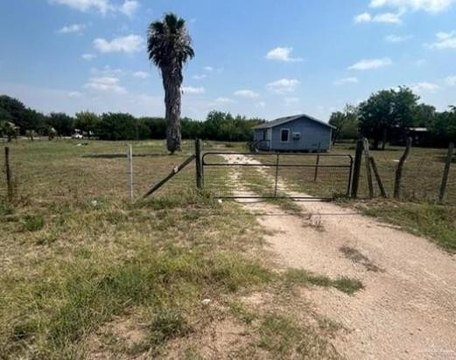 Residential Lot in Edinburg, TX