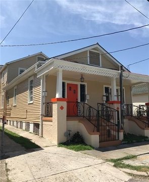 Historic Esplanade Ridge Triplex