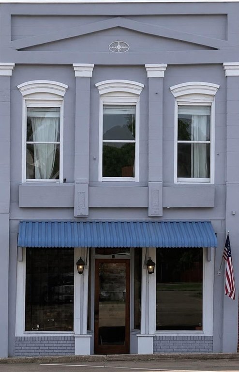 405 N Main St, Water Valley, MS 38965