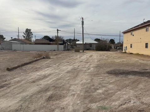 Commercial Lot in Pecos, TX