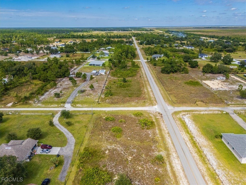 Residential Land in LaBelle, Florida