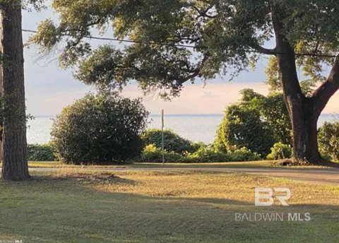 Fairhope Building Lot Near Bay