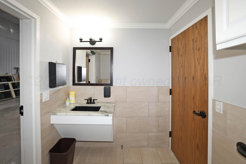Picture 16