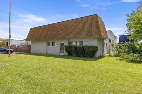 Melvindale Commercial Truck Service Shop