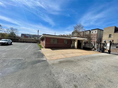 Vacant Multifamily Redevelopment Building