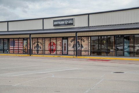 Retail Space in High-Traffic Area