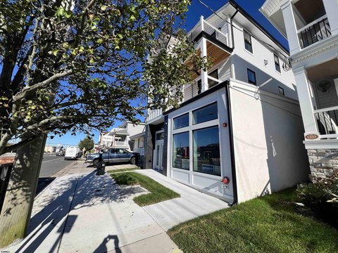 New Construction Retail Storefront