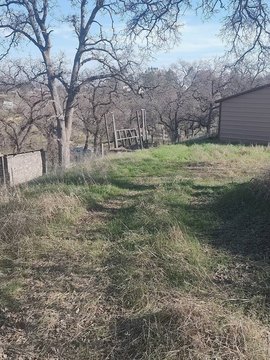 Residential Land Lot with Garage Structure