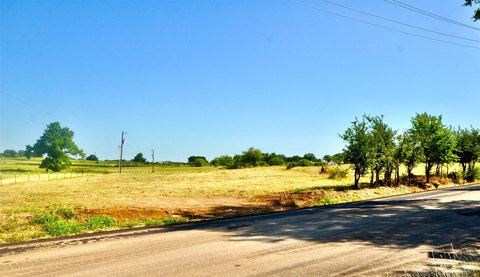 Unrestricted Land in Brock ISD
