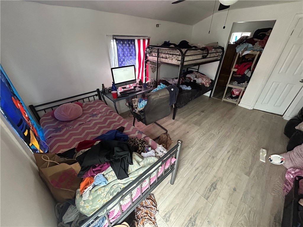 Picture 9